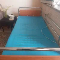 تخت بیمارستان