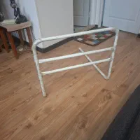 محافظ تخت سالمند