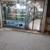 به یک قناد ، وردست و فروشنده قنادی نیازمندیم|استخدام خدمات فروشگاه و رستوران|ورامین, خیر آباد|دیوار