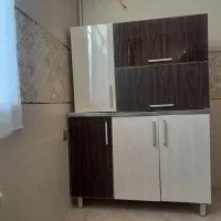 یک دس ابچکان با سینگ ظرف شویی