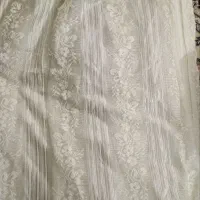 تعدادی پرده سالم و شسته شده