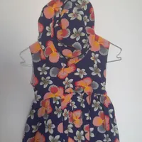 چند تیکه لباس دخترانه