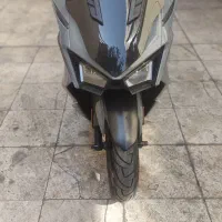 اس وای ام  جی تی 200
