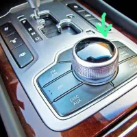 قطعات و یدکی خودرو وارداتی|قطعات یدکی و لوازم جانبی|قشم, |دیوار