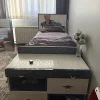 تخت وکمدلباس ودلاور واینه .. نوجوان چوب،بلوط