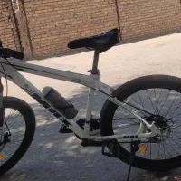 دوچرخه|دوچرخه، اسکیت، اسکوتر|قائن, |دیوار