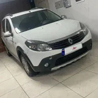 رنو ساندرو