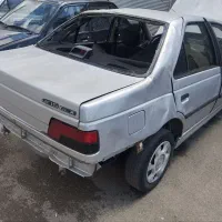 پژو 405