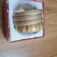 یک تک پوش و ۳ النگوی زیبا