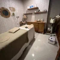 ارائه خدمات ماساژ