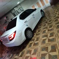 دنا پلاس 5 دنده دستی