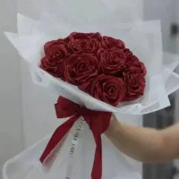 دسته گل وباکس گل روبانی