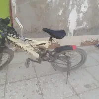 دوچرخه|دوچرخه، اسکیت، اسکوتر|زهک, |دیوار