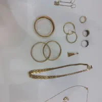 طلا در حد نو ۵۰ بالای تابلو