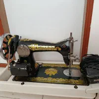 چرخ خیاطی قدیمی