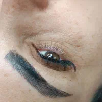 اکستنشن و کاشت مژه.لیفت ابرو و مژه|خدمات آرایشگری و زیبایی|خرم‌آباد, |دیوار