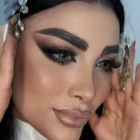 میکاپ کامل با ماندگاری بالا فقط ۴۰۰ *