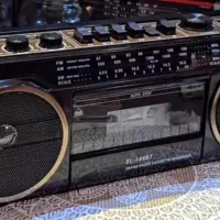 رادیو پخش کاست خور