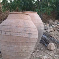 خمره بزرگ ۲ عدد.