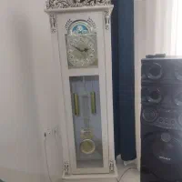 ساعت ایستاده