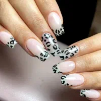 خدمات حرفه ای زیبایی ناخن