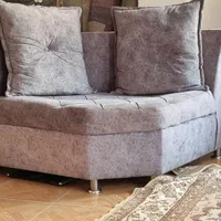مبل گرد راحتی ۲ نفره پارچه مخملی پایه استیل