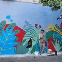 نقاشی دیواری میکروسمنت ورق طلا|خدمات پیشه و مهارت|تهران, فلسطین (میدان انقلاب)|دیوار