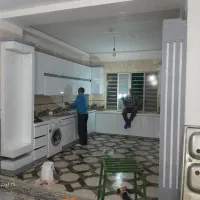 کارگر ماهر و ساده