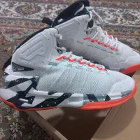 کتانی ورزشی