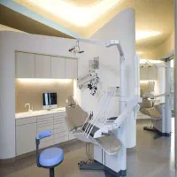 استخدام دندانپزشک در کلینیک دندانپزشکی