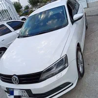 فولکس واگن Jetta. 2015-پلاک منطقه آزاد ماکو