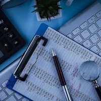 استخدام نیروی حسابدار