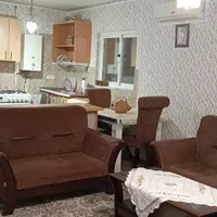 دوخوابه دو پارکینگ اسپلیت دربست حیاط دار باربیکیو|اجارهٔ کوتاه‌مدت آپارتمان و سوئیت|رشت, حومه رشت|دیوار