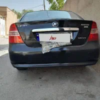 یک دستگاه لیفان ۶۲۰ موتور۱۸۰۰ فول رنگ مشکی|خودرو سواری و وانت|هشتگرد, شهرک راه آهن|دیوار