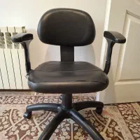 صندلی اداری چرخ دار