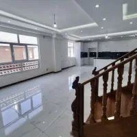 ۹۵متربنا+۳۰ متر حیاط _دوبلکس نوساز کلید نخورده