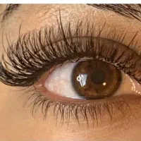کاشت مژه دائم با بهترین متریال وقیمت مناسب