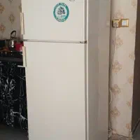 یخچال کاملا سالم و ظاهری تمیز