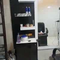 دکور ارایشگاه باکس|آرایشگاه و سالن‌های زیبایی|اصفهان, باتون|دیوار