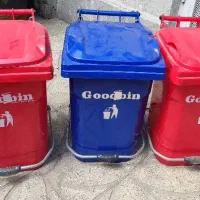 سطل زباله کاملا نو 60 لیتری پدال دار