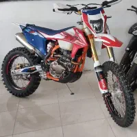 موتور کراس ktm مدل۴۰۵ انجین ۶دنده