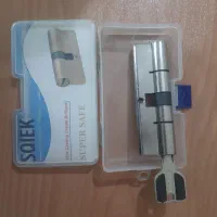 قفل در چوبی