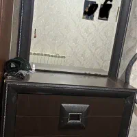 دراور چوبی با آینه