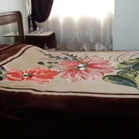 تخخواب دونفره وپاتختی چوبی