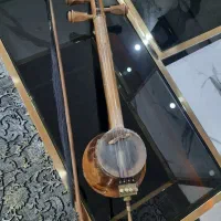 کمانچه شهبازی اصیل|سازهای سنتی|رباط‌کریم, رباط‌کریم|دیوار