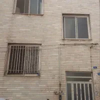 ۶۷ متر حیاط ۴ طبقه ۴ تا سرویس کامل