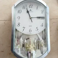 ساعت دیواری