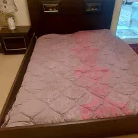 تخت خواب  دو نفره با دو عدد پا تختی ومیز آرایش|تخت و سرویس خواب|اصفهان, شاهزاده ابراهیم|دیوار