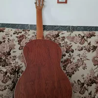 گیتار کلاسیک|گیتار، بیس، امپلیفایر|سبزوار, قائم|دیوار