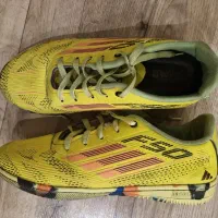 کفش فوتبال سایز ۴۲|کیف، کفش، کمربند|فردیس, خیام غربی|دیوار